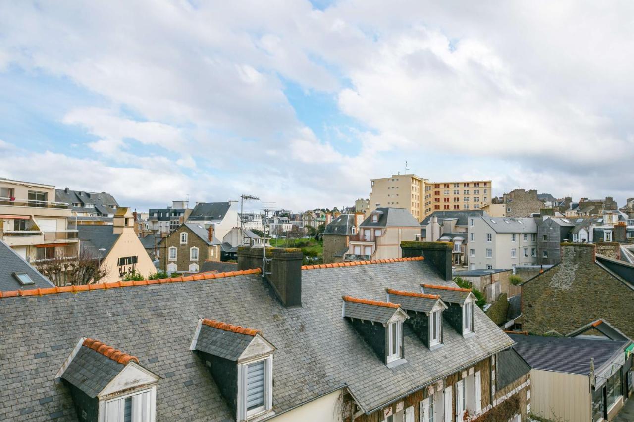 Appartement Homard&Fox Meublé 4 étoiles Le Saint-Enogat à Dinard Extérieur photo