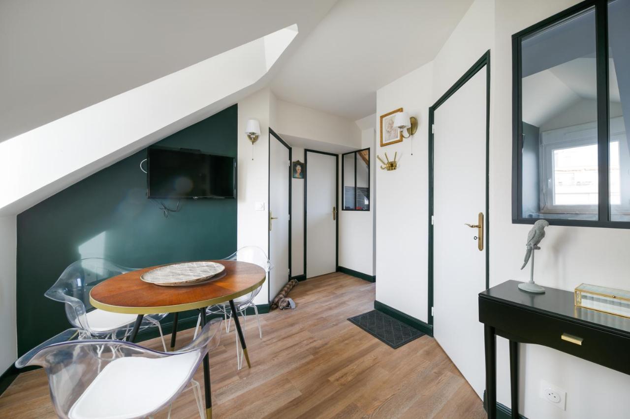 Appartement Homard&Fox Meublé 4 étoiles Le Saint-Enogat à Dinard Extérieur photo
