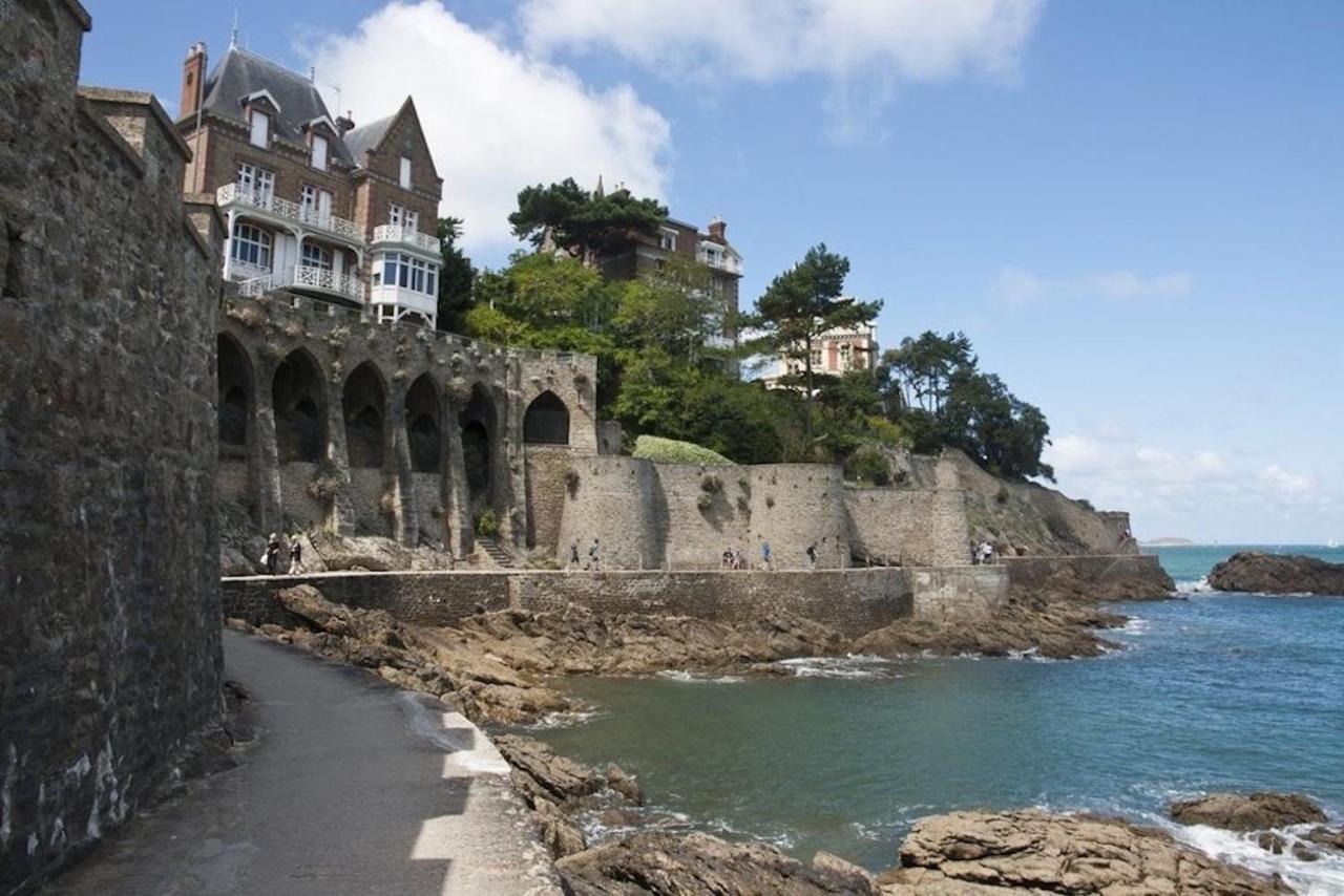 Appartement Homard&Fox Meublé 4 étoiles Le Saint-Enogat à Dinard Extérieur photo